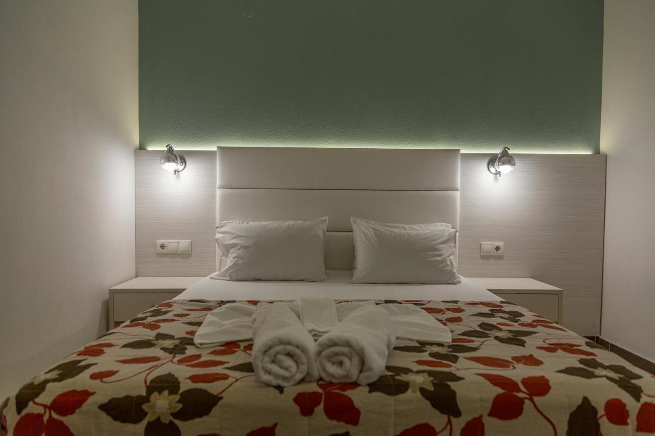 Dafni Plus Hotel Leptokaryá Eksteriør billede